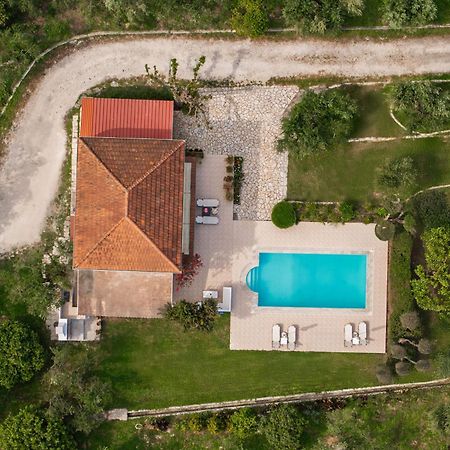Villa Lola - 3 Bedrooms & Private Pool Lithakia  Exterior photo